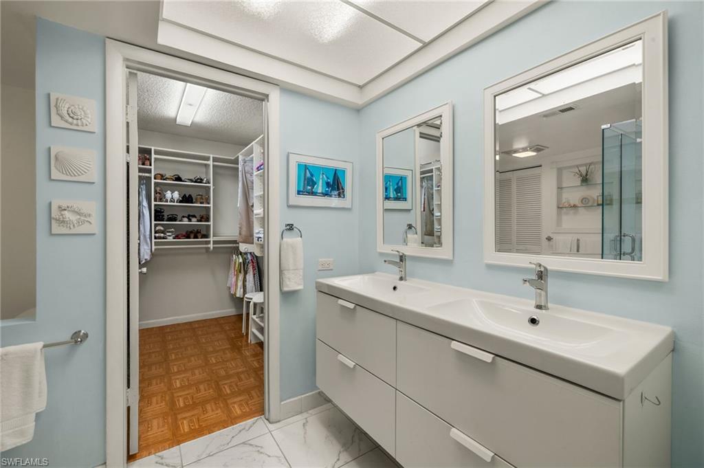 744 Broad Ave S 744 Property Photo 17