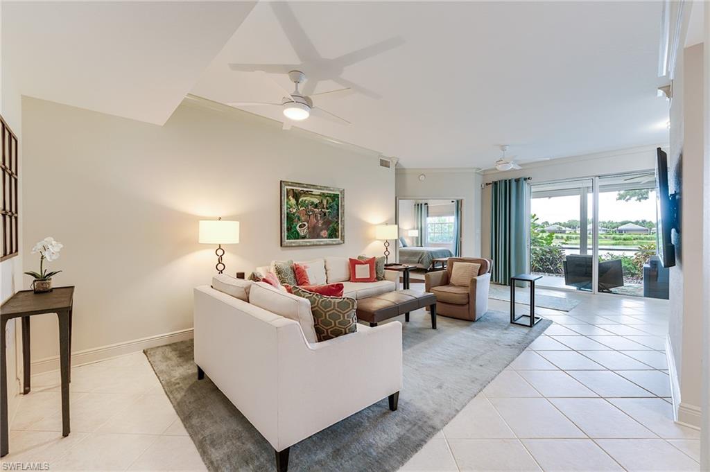 9151 Palmetto Ridge Dr 102 Property Photo 3