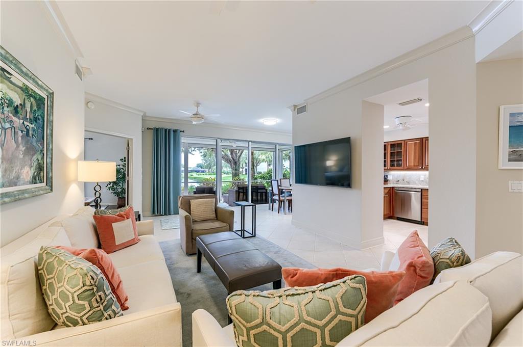 9151 Palmetto Ridge Dr 102 Property Photo 6