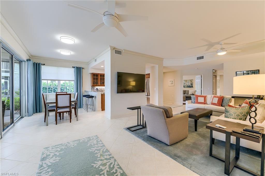 9151 Palmetto Ridge Dr 102 Property Photo 7