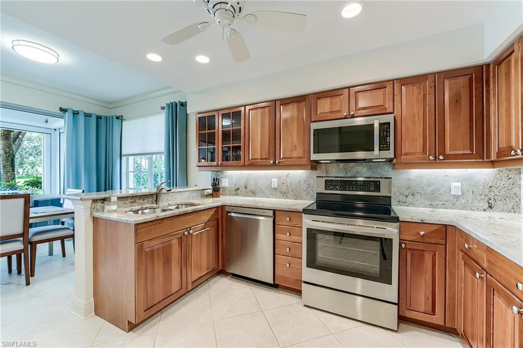 9151 Palmetto Ridge Dr 102 Property Photo 9