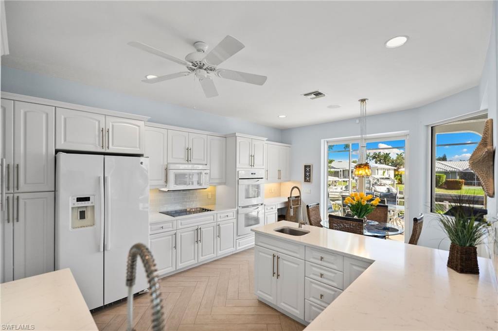 1281 Aruba Ct Property Photo 17