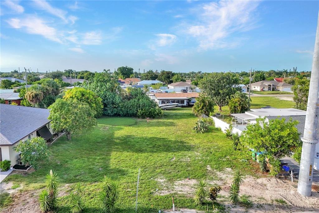 227-225 Cape Coral Pkwy E Property Photo 4