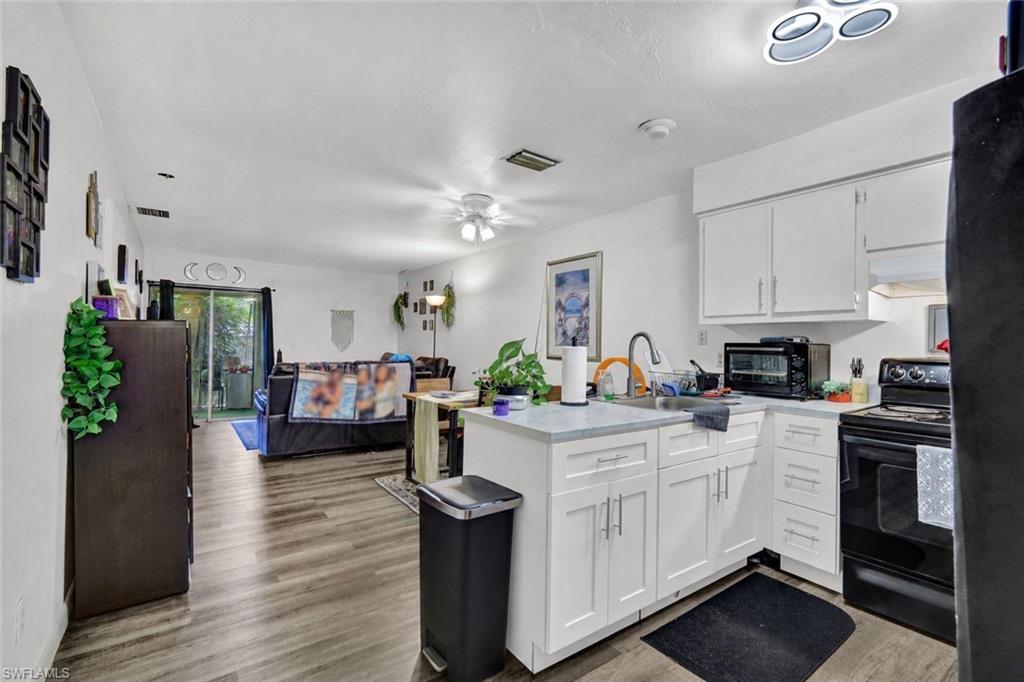 227-225 Cape Coral Pkwy E Property Photo 9