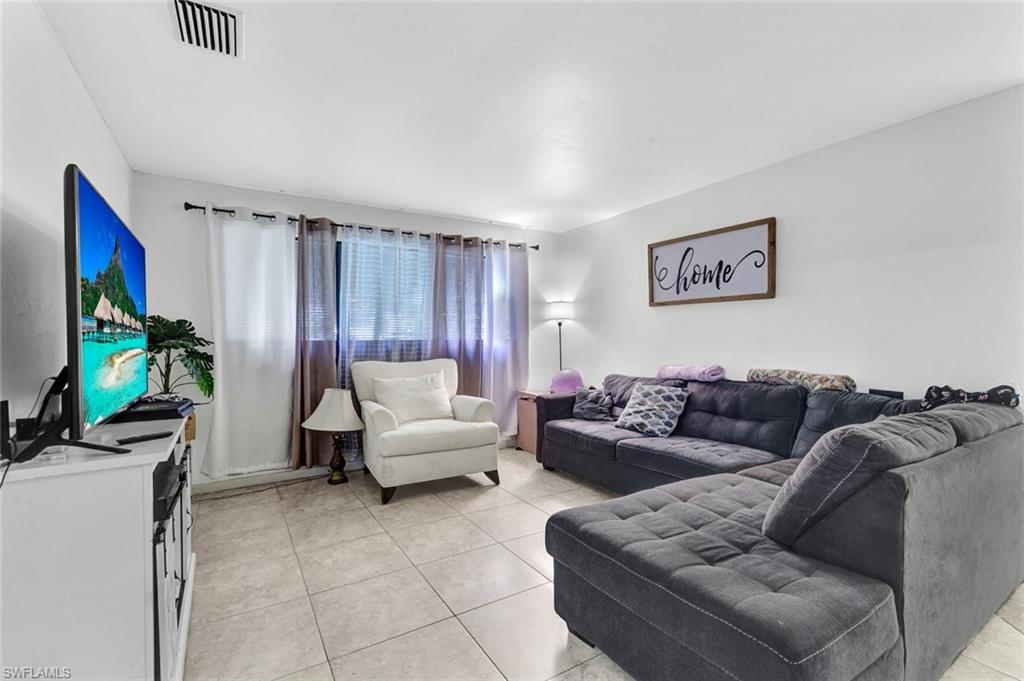 227-225 Cape Coral Pkwy E Property Photo 17