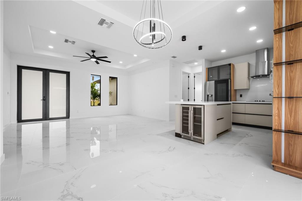 1609 16th Ter Property Photo 11