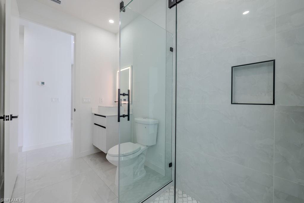 226026721 Property Photo 20