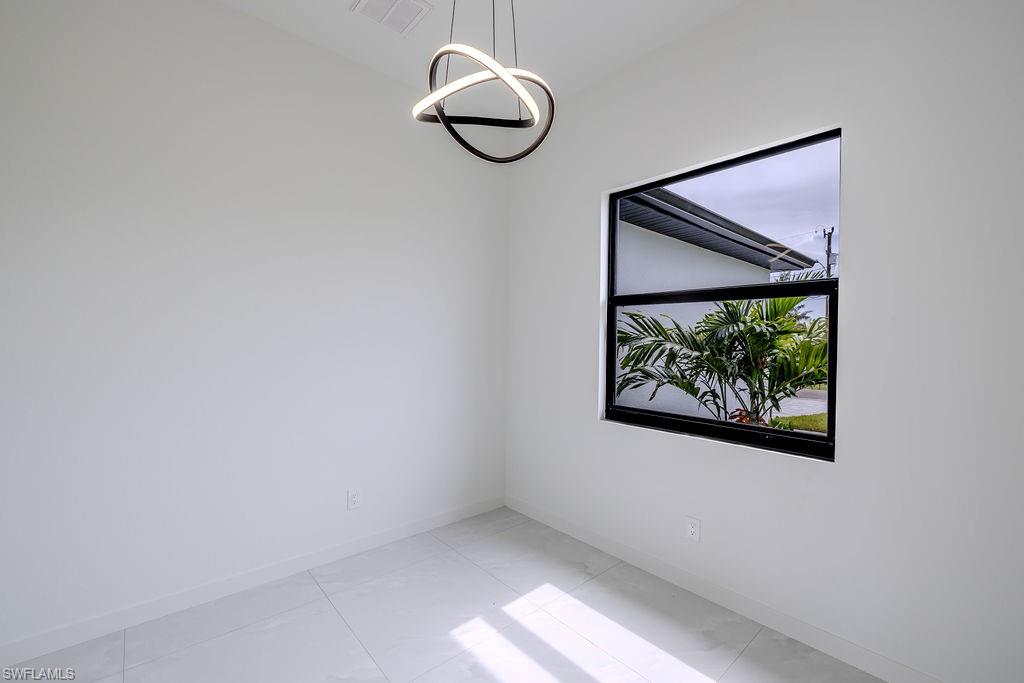 226026721 Property Photo 30