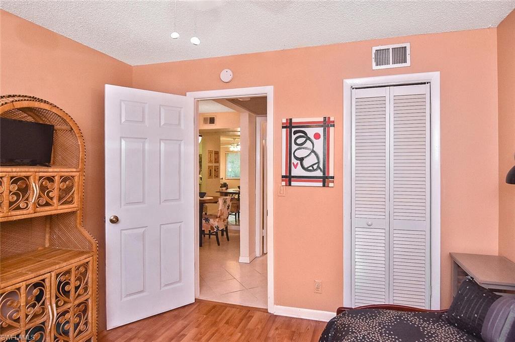 4309 27th Ct Sw 202 Property Photo 5