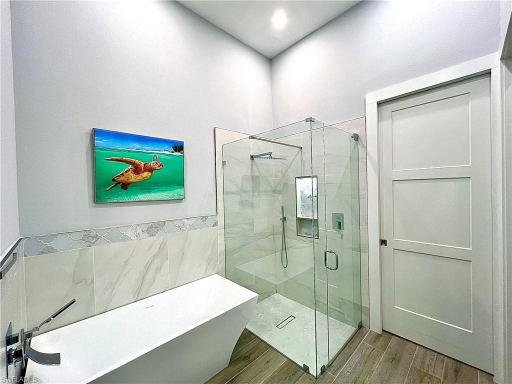 187 Eveningstar Cay Property Photo 7