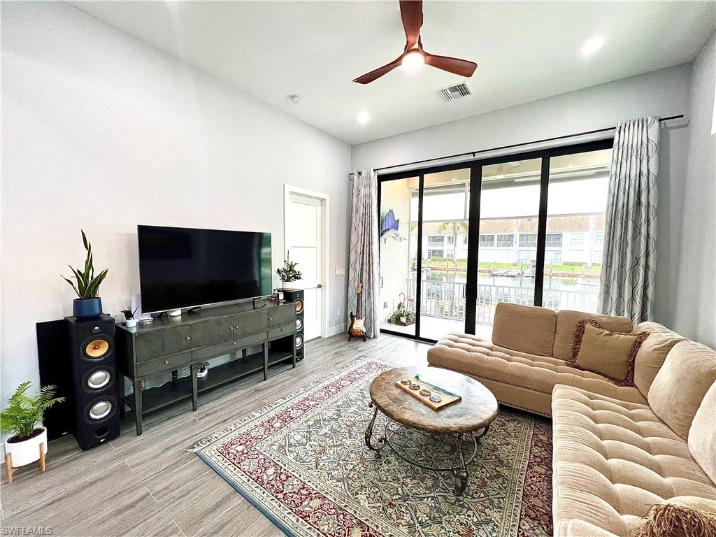 187 Eveningstar Cay Property Photo 36