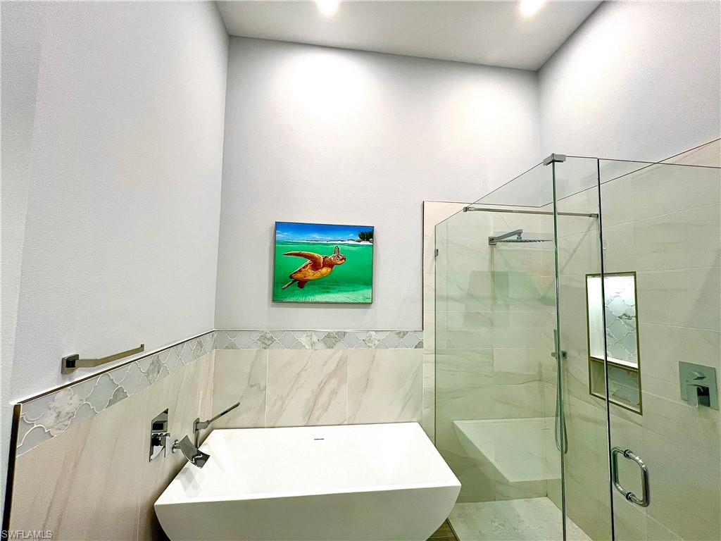 187 Eveningstar Cay Property Photo 42