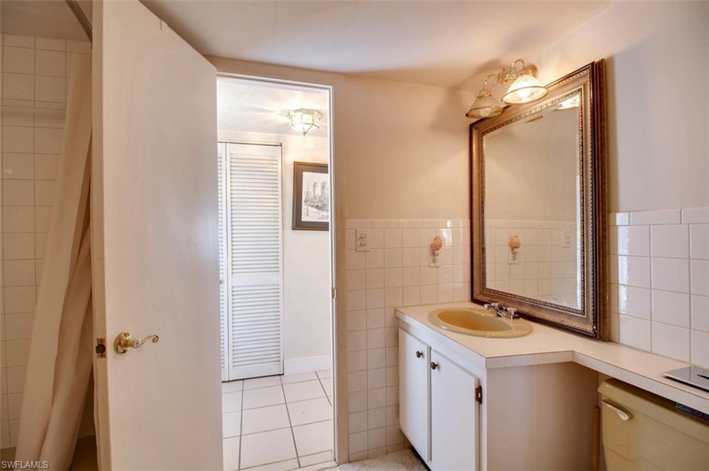 250 7th Ave S 305 Property Photo 16