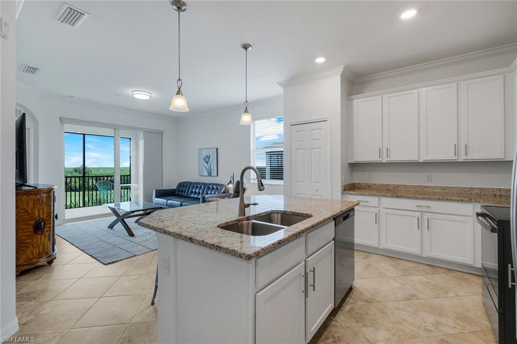 14051 Heritage Landing Blvd 538 Property Photo 10
