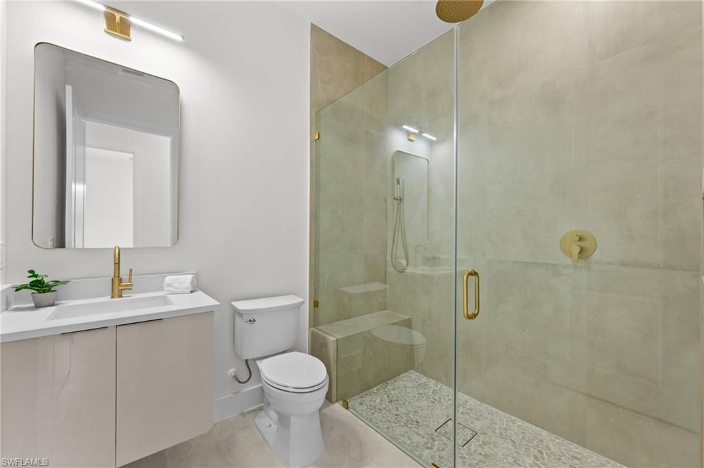 1039 Bassinger Ave S Property Photo 17