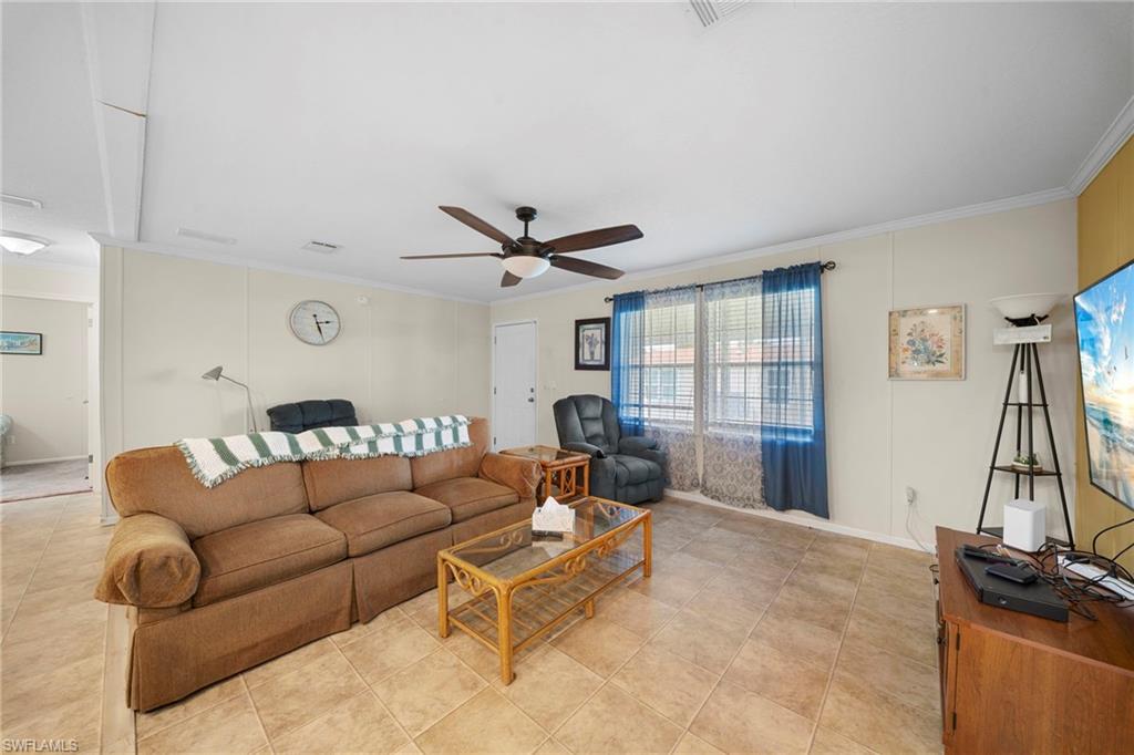 27472 Rue Viauv Ave Property Photo 5