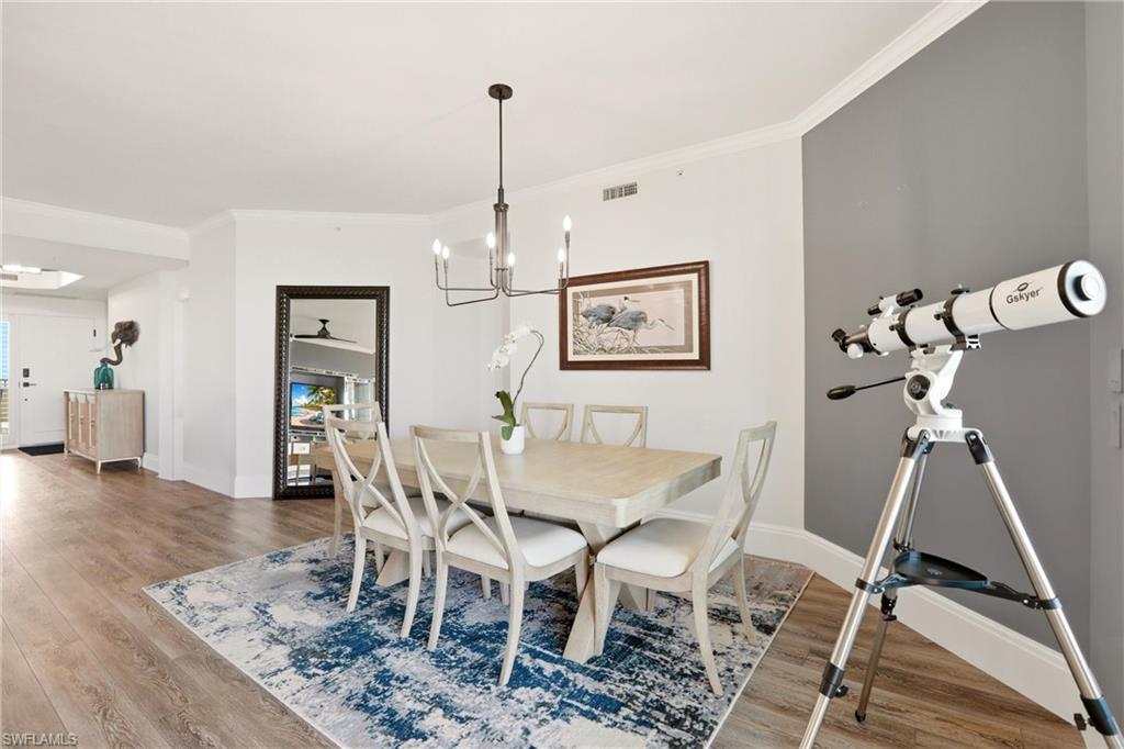 425 Cove Tower Dr 1002 Property Photo 14