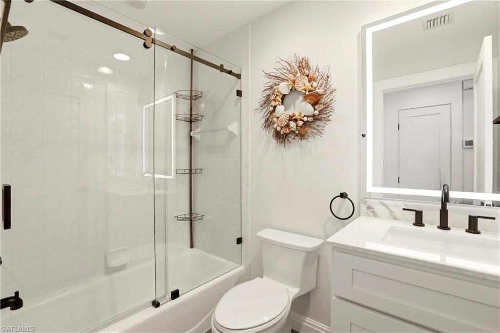 425 Cove Tower Dr 1002 Property Photo 26