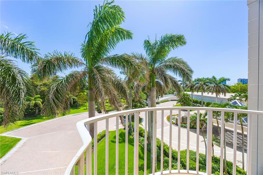 8111 Bay Colony Dr 204 Property Photo 31
