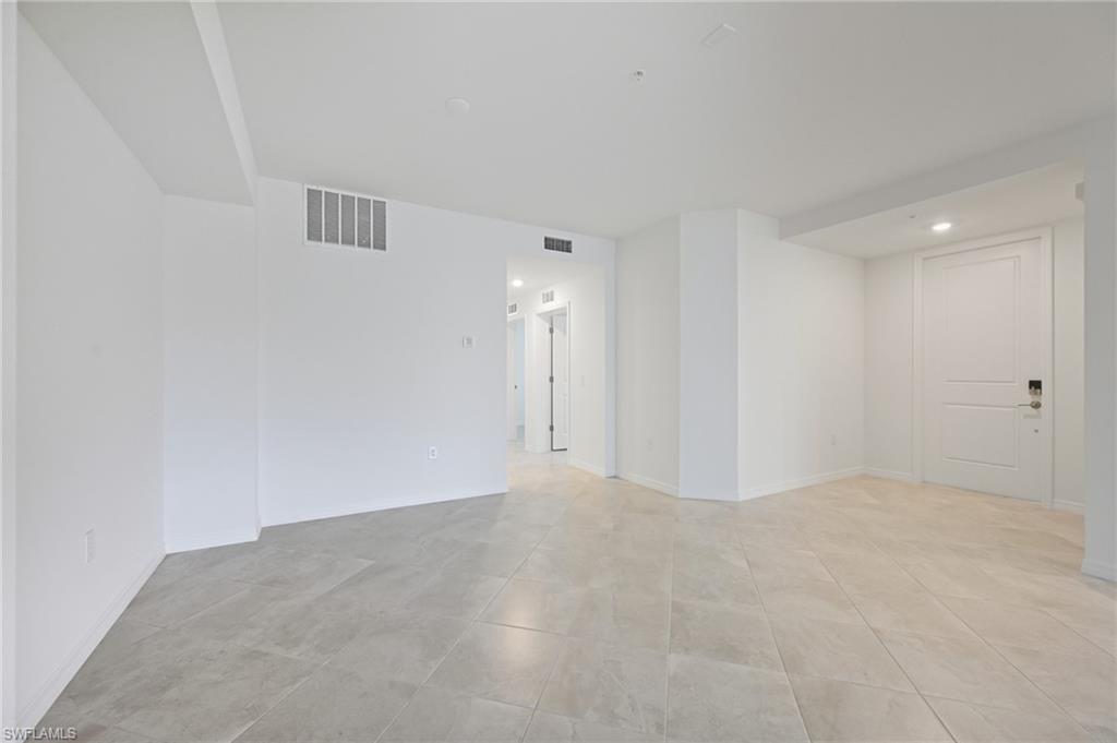 16357 Willowgreen Rd 1412 Property Photo 5