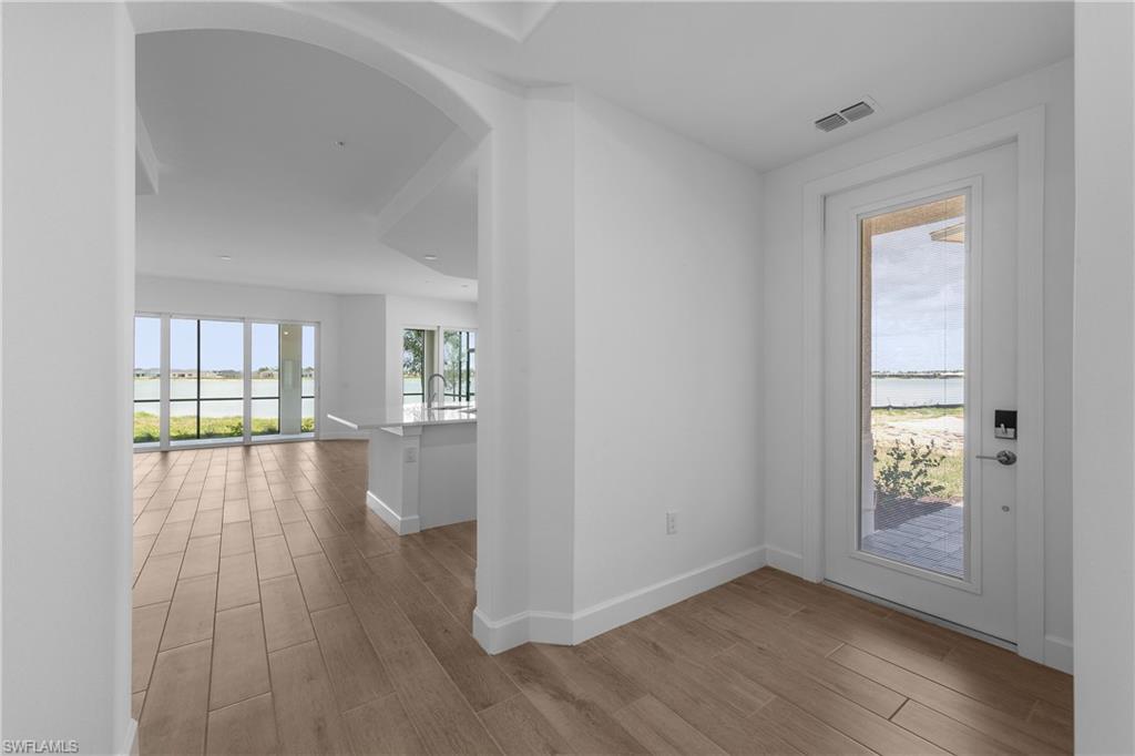 16374 Willowgreen Rd 511 Property Photo 3