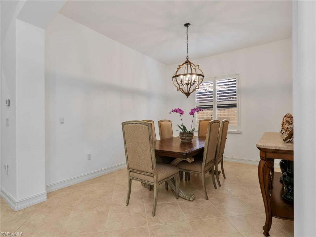 7660 Cottesmore Dr Property Photo 17