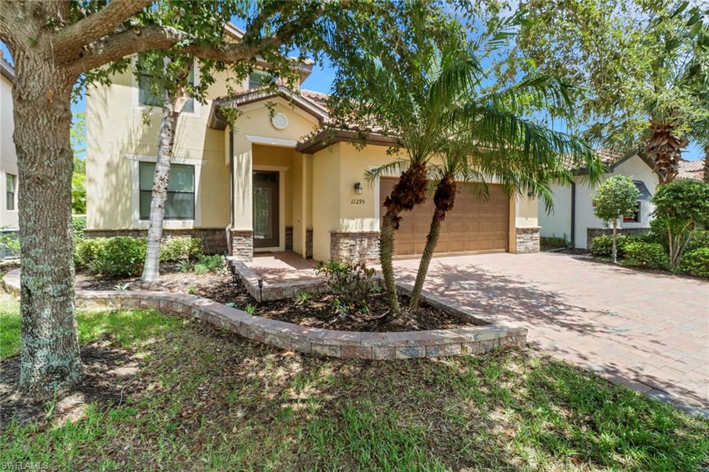 11295 Red Bluff Ln Property Photo 4