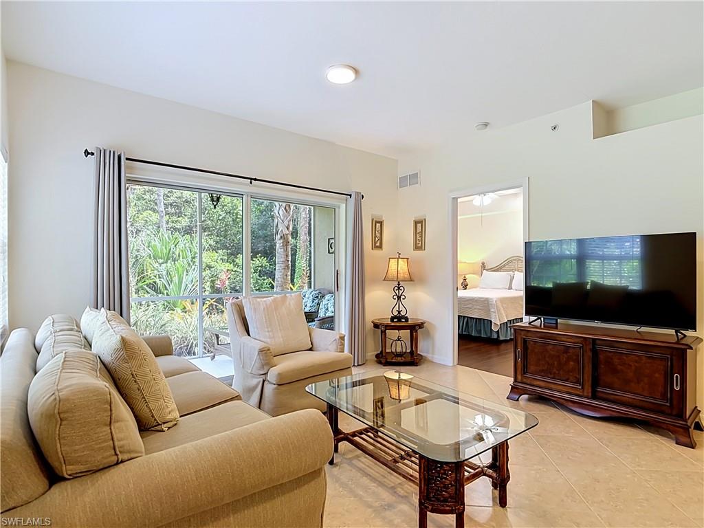 4500 Botanical Place Cir 102 Property Photo 12