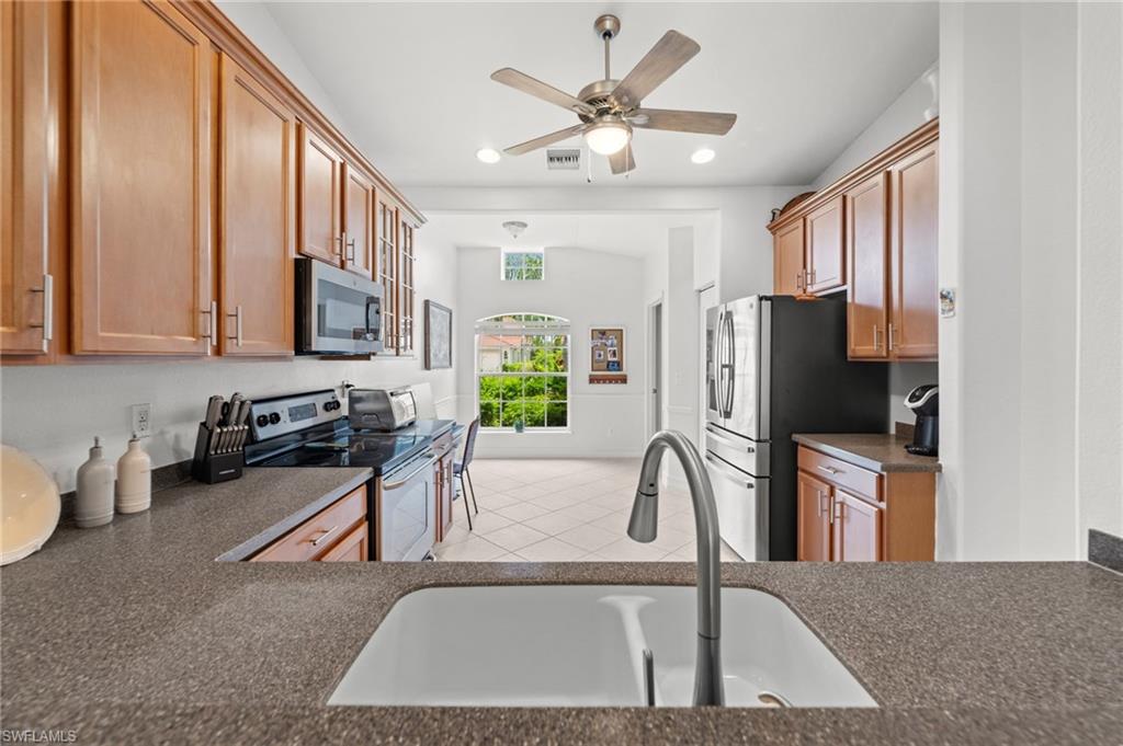 15222 Cortona Way Property Photo 9