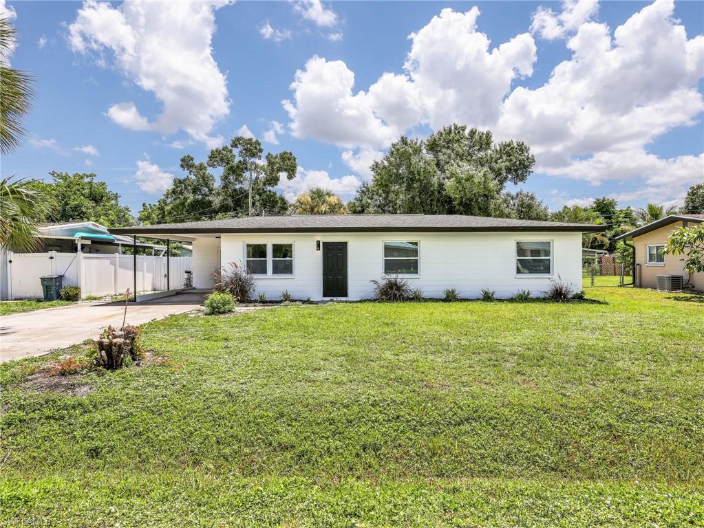 1196 Pine Lake Dr Property Photo 1