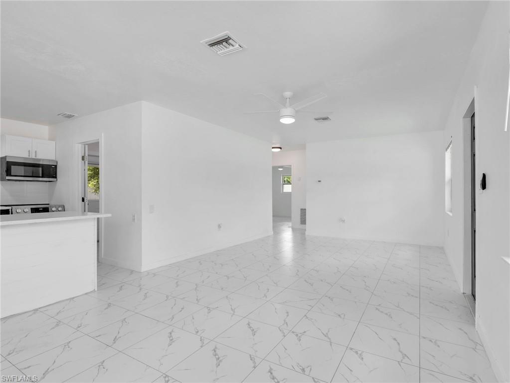 1196 Pine Lake Dr Property Photo 6