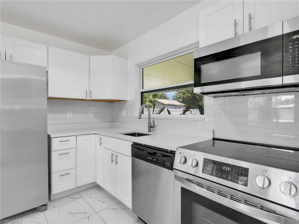 1196 Pine Lake Dr Property Photo 12