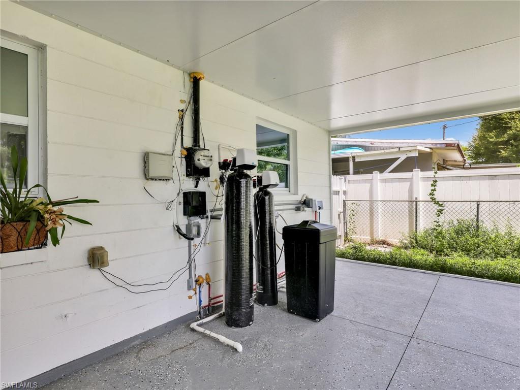 1196 Pine Lake Dr Property Photo 25