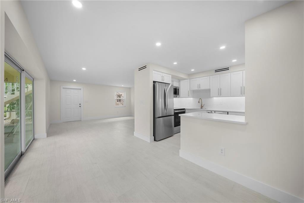 1155 Sandpiper St G1 Property Photo 6
