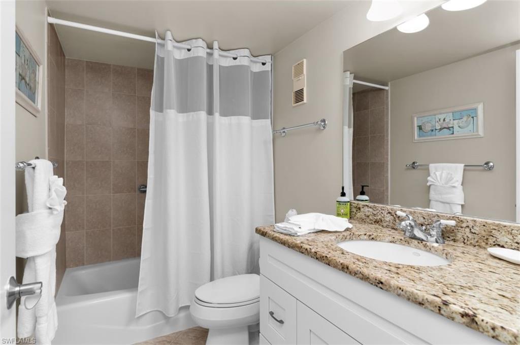 440 Seaview Ct 409 Property Photo 8