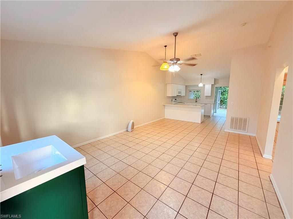 8204 Matanzas Rd Property Photo 2