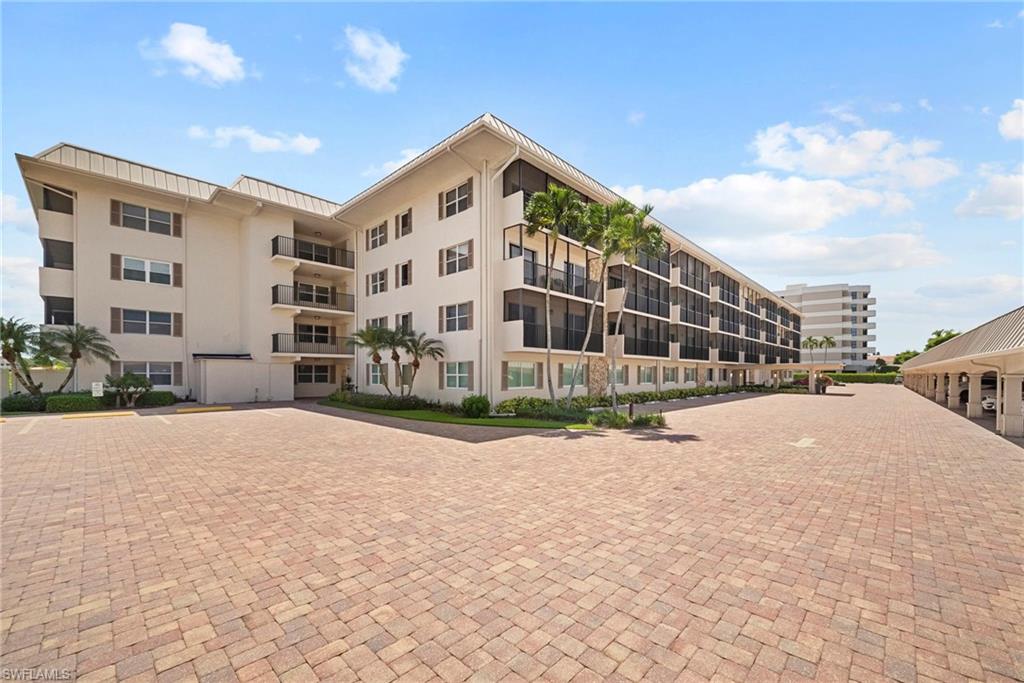 3200 Gulf Shore Blvd N 107 Property Photo 19