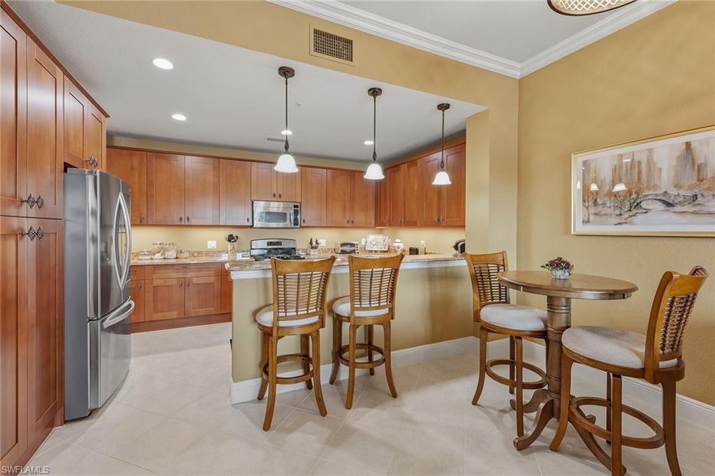 9233 Museo Cir 103 Property Photo 5