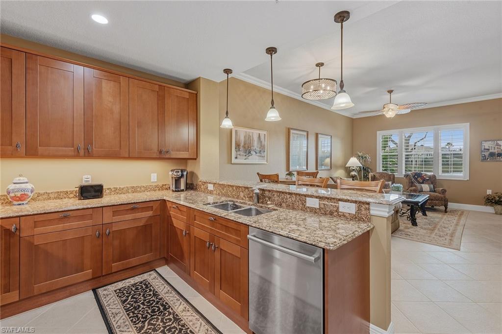 9233 Museo Cir 103 Property Photo 6
