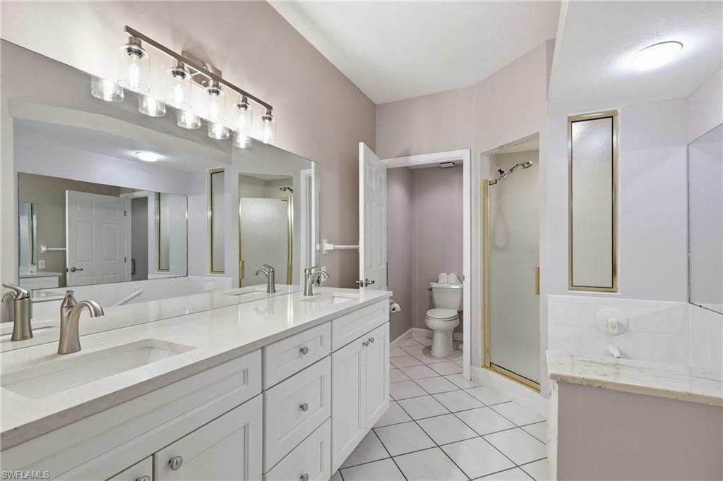 2245 Hidden Lake Dr 3 Property Photo 20