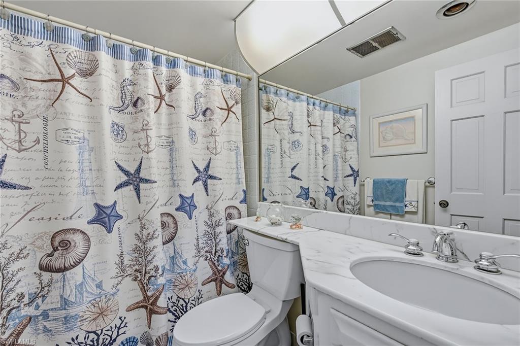 220 Seaview Ct 413 Property Photo 12
