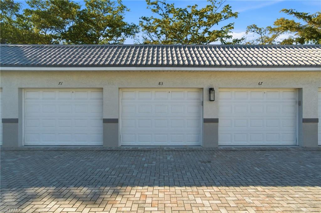 305 Goodlette-frank Rd S C205 Property Photo 25
