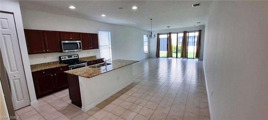 5542 Useppa Dr Property Photo 6