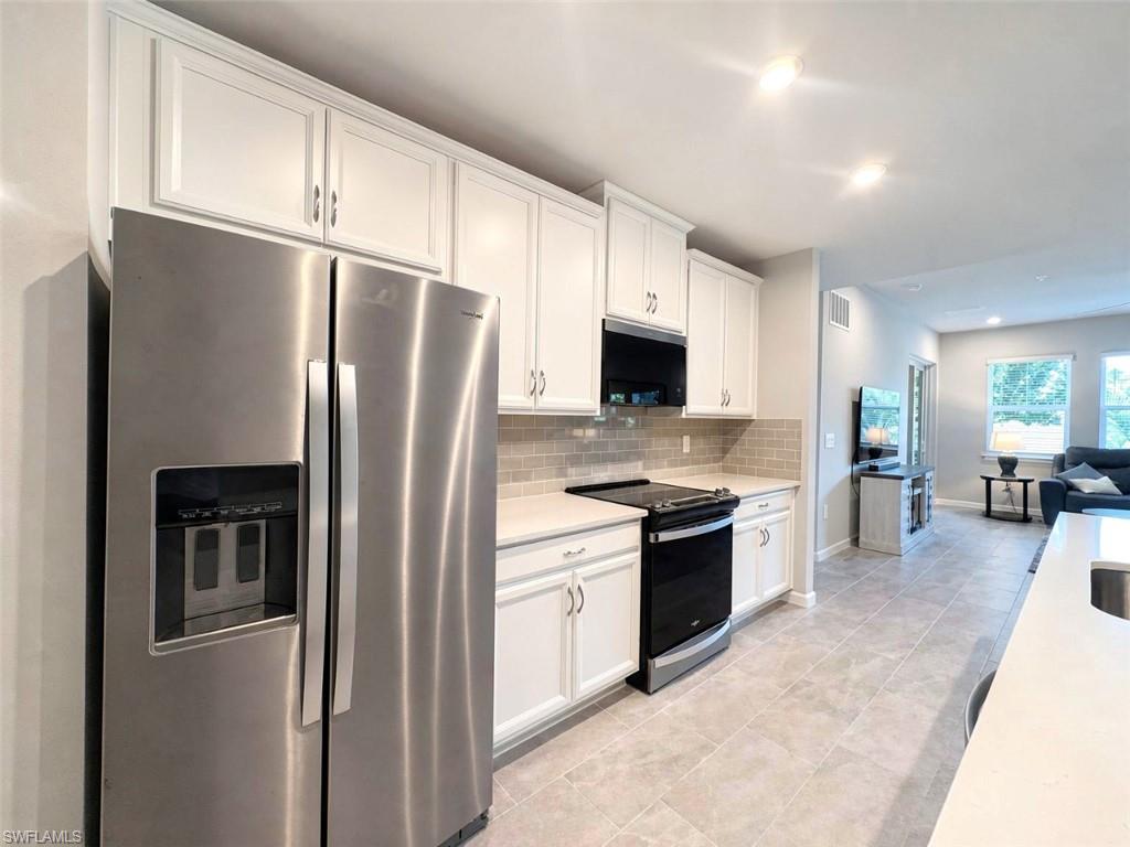 4660 Arboretum Cir 102 Property Photo 4