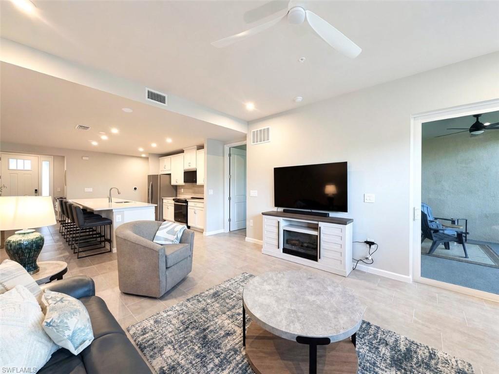 4660 Arboretum Cir 102 Property Photo 10