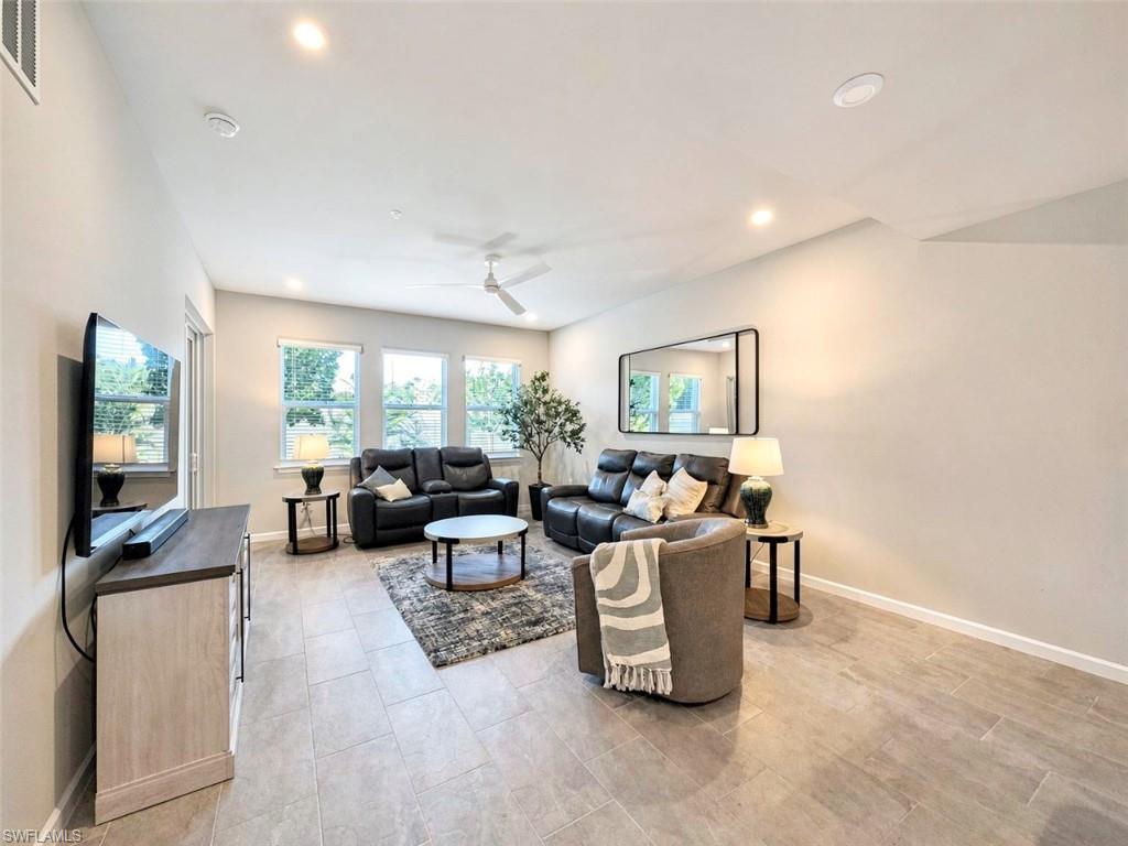4660 Arboretum Cir 102 Property Photo 12
