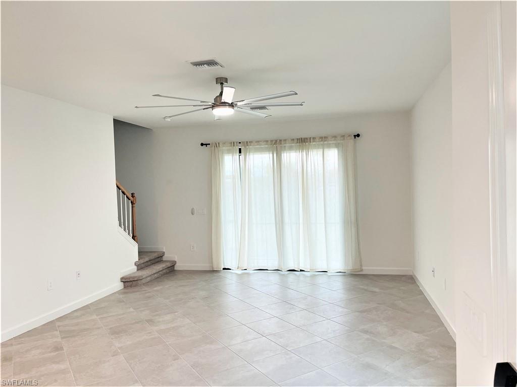 14237 Pine Lodge Ln Property Photo 3