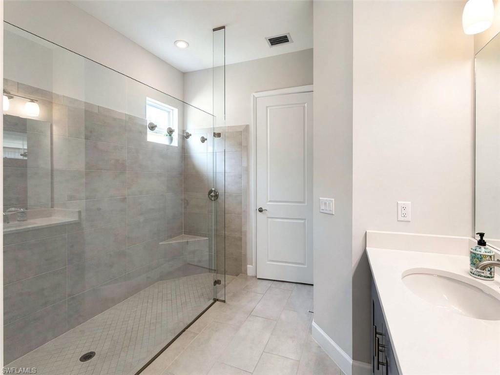 8174 Lucello Ter S Property Photo 26