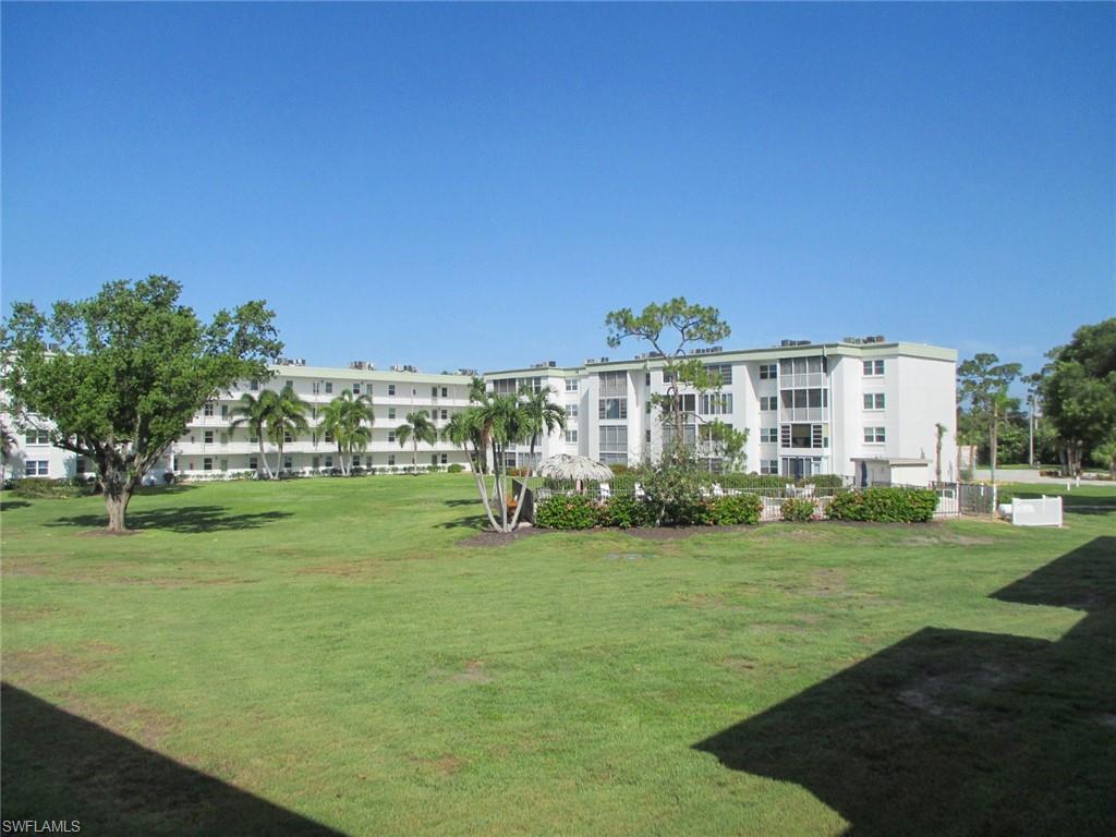 1624 Pine Valley Dr 217 Property Photo 3