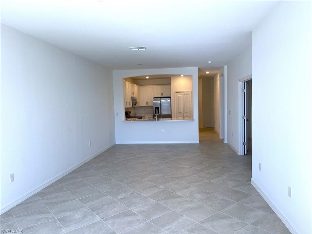 2007 Vermont Ln Property Photo 3